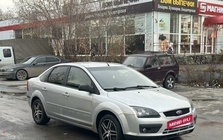 Ford Focus II рестайлинг, 2005 год, 449 000 рублей, 2 фотография