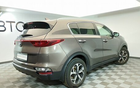 KIA Sportage IV рестайлинг, 2019 год, 2 377 000 рублей, 4 фотография