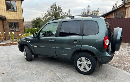 Chevrolet Niva I рестайлинг, 2017 год, 849 000 рублей, 4 фотография