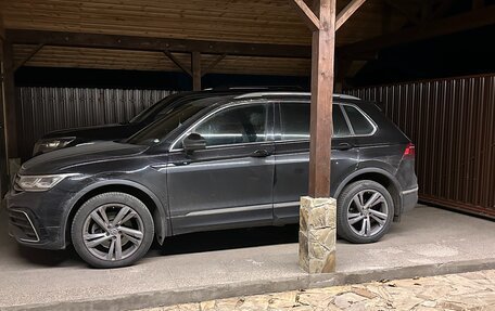 Volkswagen Tiguan II, 2021 год, 3 650 000 рублей, 5 фотография