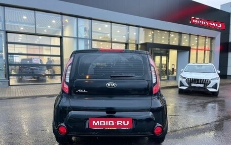 KIA Soul II рестайлинг, 2016 год, 1 200 000 рублей, 5 фотография