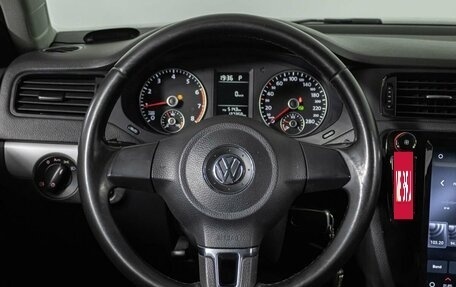 Volkswagen Jetta VI, 2013 год, 1 250 000 рублей, 13 фотография