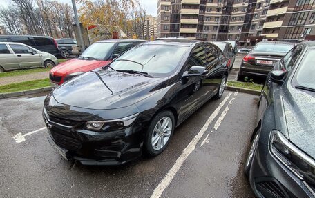 Chevrolet Malibu IX, 2017 год, 1 750 000 рублей, 4 фотография