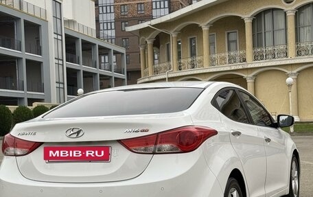 Hyundai Avante, 2011 год, 1 200 000 рублей, 4 фотография