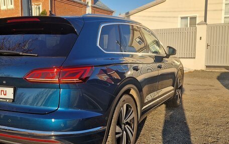 Volkswagen Touareg III, 2018 год, 5 500 000 рублей, 17 фотография