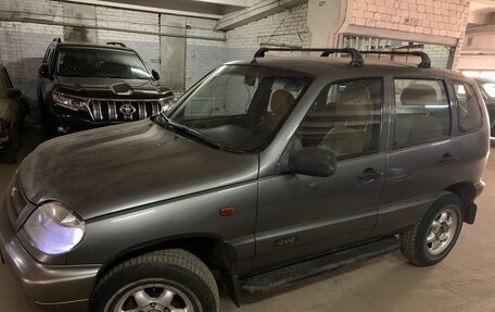 Chevrolet Niva I рестайлинг, 2004 год, 350 000 рублей, 3 фотография