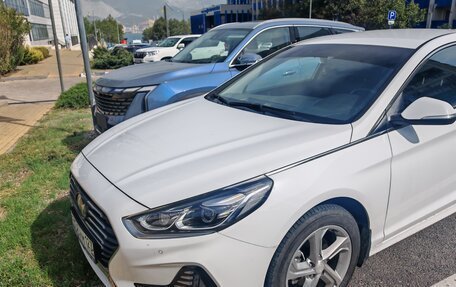 Hyundai Sonata VII, 2018 год, 2 300 000 рублей, 2 фотография