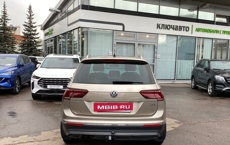 Volkswagen Tiguan II, 2016 год, 2 679 000 рублей, 5 фотография