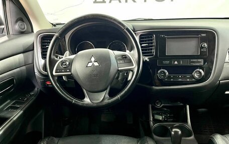 Mitsubishi Outlander III рестайлинг 3, 2012 год, 1 579 000 рублей, 11 фотография