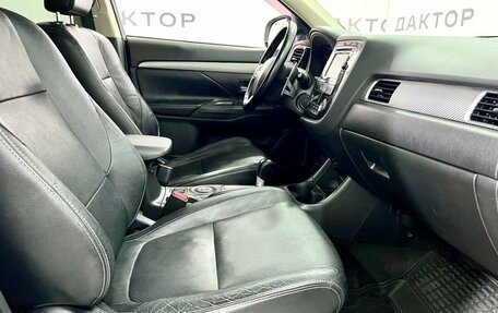 Mitsubishi Outlander III рестайлинг 3, 2012 год, 1 579 000 рублей, 12 фотография