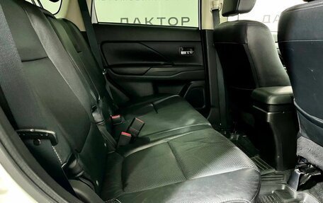 Mitsubishi Outlander III рестайлинг 3, 2012 год, 1 579 000 рублей, 14 фотография