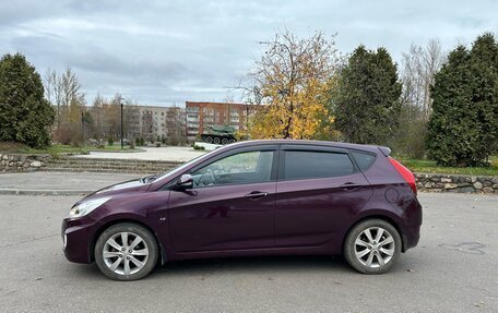 Hyundai Solaris II рестайлинг, 2013 год, 988 000 рублей, 2 фотография