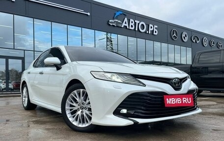 Toyota Camry, 2019 год, 2 870 000 рублей, 1 фотография