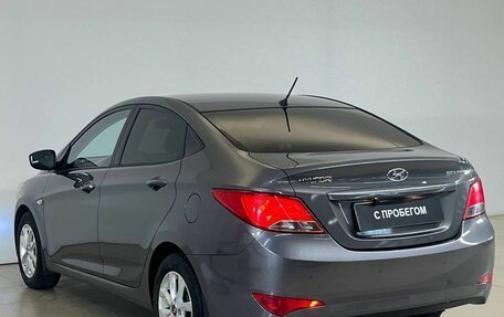 Hyundai Solaris II рестайлинг, 2015 год, 1 070 000 рублей, 5 фотография