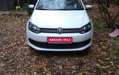 Volkswagen Polo VI (EU Market), 2014 год, 940 000 рублей, 1 фотография