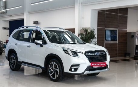 Subaru Forester, 2024 год, 7 000 000 рублей, 3 фотография