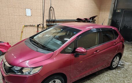 Honda Fit III, 2018 год, 1 360 000 рублей, 10 фотография