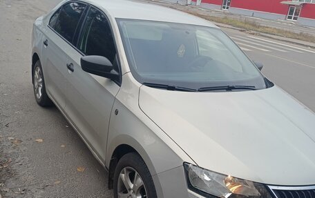 Skoda Rapid I, 2014 год, 1 180 000 рублей, 2 фотография