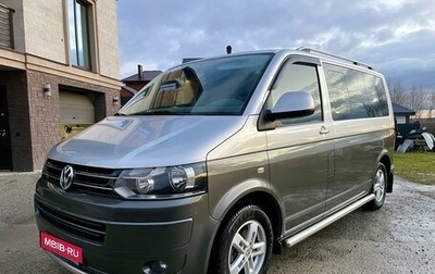 Volkswagen Caravelle T5, 2010 год, 2 270 000 рублей, 1 фотография