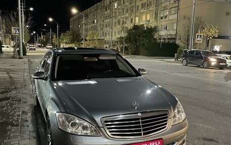 Mercedes-Benz S-Класс, 2008 год, 1 700 000 рублей, 29 фотография