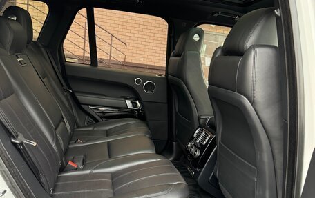 Land Rover Range Rover IV рестайлинг, 2015 год, 4 150 000 рублей, 15 фотография