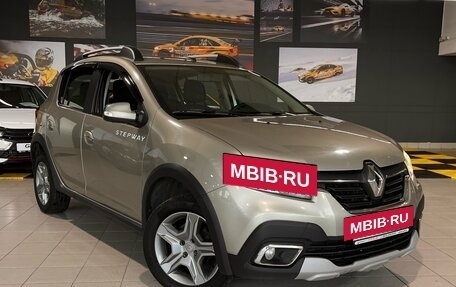 Renault Sandero II рестайлинг, 2019 год, 1 035 000 рублей, 3 фотография