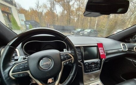 Jeep Grand Cherokee, 2013 год, 3 000 000 рублей, 17 фотография