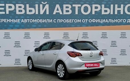 Opel Astra J, 2013 год, 999 000 рублей, 7 фотография