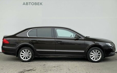 Skoda Superb III рестайлинг, 2013 год, 1 285 000 рублей, 4 фотография