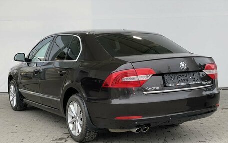 Skoda Superb III рестайлинг, 2013 год, 1 285 000 рублей, 8 фотография