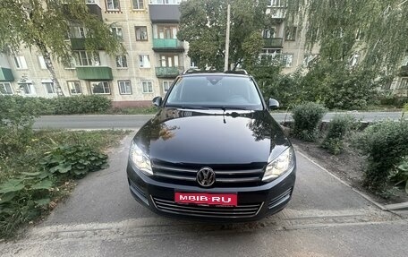 Volkswagen Touareg III, 2012 год, 2 370 000 рублей, 1 фотография