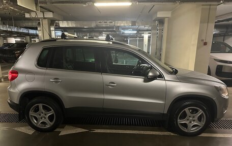 Volkswagen Tiguan I, 2009 год, 1 000 000 рублей, 3 фотография