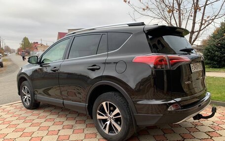 Toyota RAV4, 2016 год, 2 575 000 рублей, 4 фотография