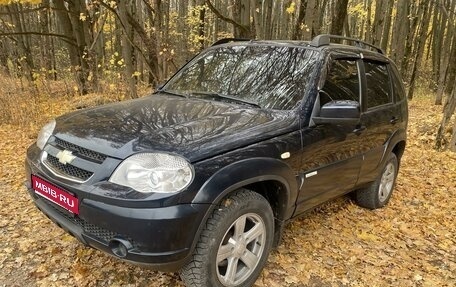 Chevrolet Niva I рестайлинг, 2013 год, 750 000 рублей, 1 фотография