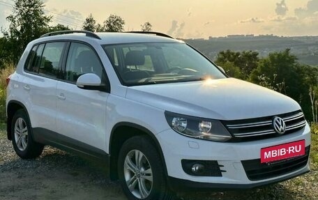 Volkswagen Tiguan I, 2011 год, 1 200 000 рублей, 3 фотография