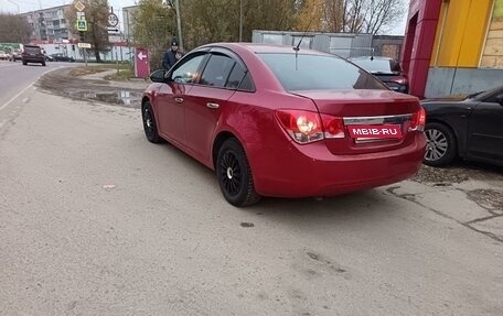 Chevrolet Cruze II, 2010 год, 610 000 рублей, 5 фотография