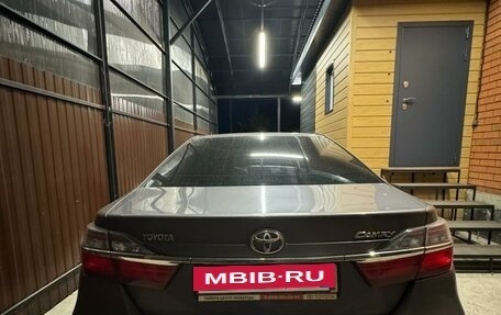 Toyota Camry, 2016 год, 2 400 000 рублей, 5 фотография