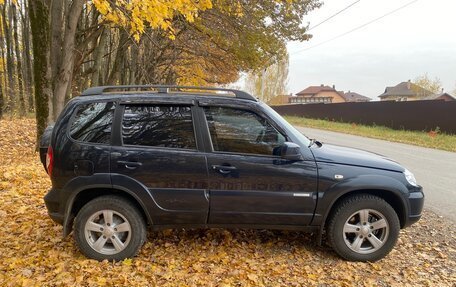 Chevrolet Niva I рестайлинг, 2013 год, 750 000 рублей, 9 фотография