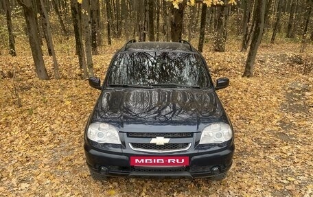 Chevrolet Niva I рестайлинг, 2013 год, 750 000 рублей, 12 фотография