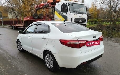 KIA Rio III рестайлинг, 2013 год, 875 000 рублей, 6 фотография