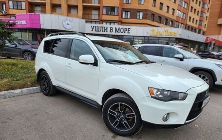 Mitsubishi Outlander III рестайлинг 3, 2011 год, 1 380 000 рублей, 7 фотография