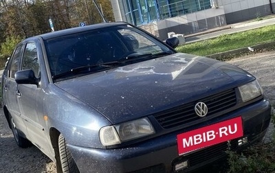 Volkswagen Polo III рестайлинг, 1998 год, 180 000 рублей, 1 фотография