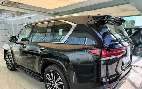 Lexus LX, 2024 год, 25 550 000 рублей, 4 фотография