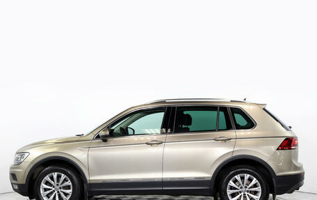 Volkswagen Tiguan II, 2018 год, 2 355 000 рублей, 8 фотография