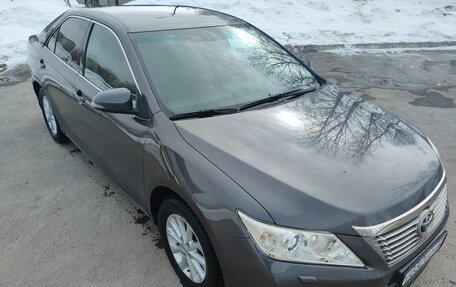 Toyota Camry, 2013 год, 1 900 000 рублей, 6 фотография