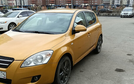 KIA cee'd I рестайлинг, 2009 год, 800 000 рублей, 2 фотография