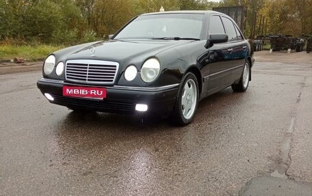 Mercedes-Benz E-Класс, 1999 год, 800 000 рублей, 12 фотография