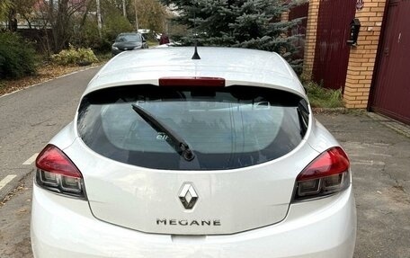 Renault Megane III, 2011 год, 890 000 рублей, 11 фотография