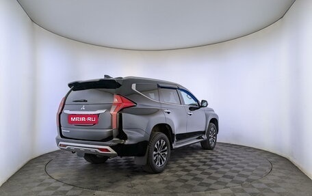 Mitsubishi Montero Sport, 2023 год, 4 650 000 рублей, 5 фотография