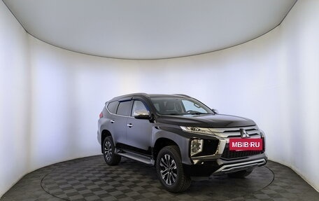 Mitsubishi Montero Sport, 2023 год, 4 650 000 рублей, 3 фотография